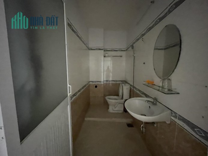 Nhà HXH Khang Điền, Phước Long B, 3 tầng, 5x18m, giá 6 tỷ