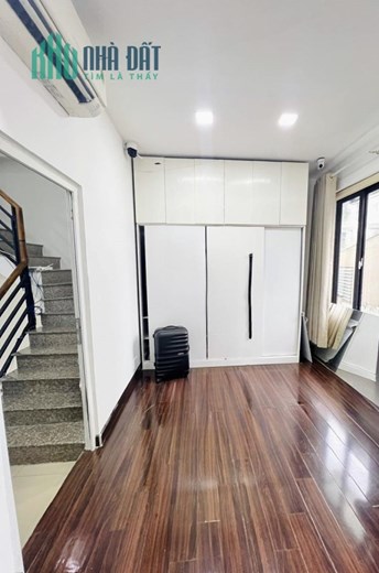 NGộp Cách Mạng Tháng 8 - Quận3 - 36m2 - 4 tầng BTCT đẹp