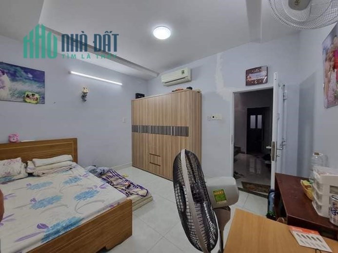 BánNhà Tân Bình -  CHỦ MUỐN BÁN TRONG THÁNG  -  GIÁ RẤT RẺ - HẺM XE HƠI