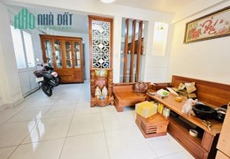 Bán Nhà 6 Tầng Lê Thị Bạch Cát, Q11 Giáp Q 10,, Hẻm ÔTÔ 7 Chỗ , DT 4.7m x 12m, Chỉ 7.8 Tỷ
