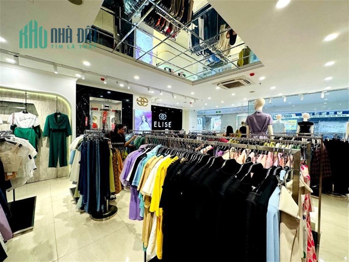 CỰC HIẾM-TOÀ NHÀ 8 TẦNG CÓ HẦM-QUẬN TÂY HỒ-THÔNG SÀN- THANG MÁY-MẶT TIỀN 10M- DÒNG TIỀN 2.4 TỶ/ NĂM
