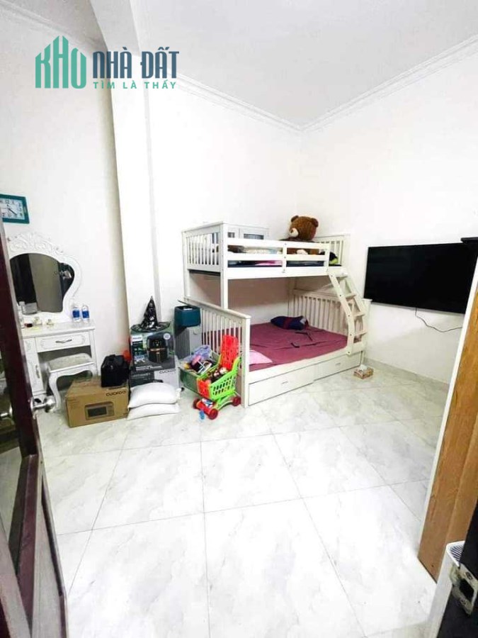 Bán Nhà Ngõ 12 Phố Đào Tấn 57m2 x 4 tầng căn góc, 4 phòng ngủ đầy đủ công năng, ô tô đỗ cửa, hạ