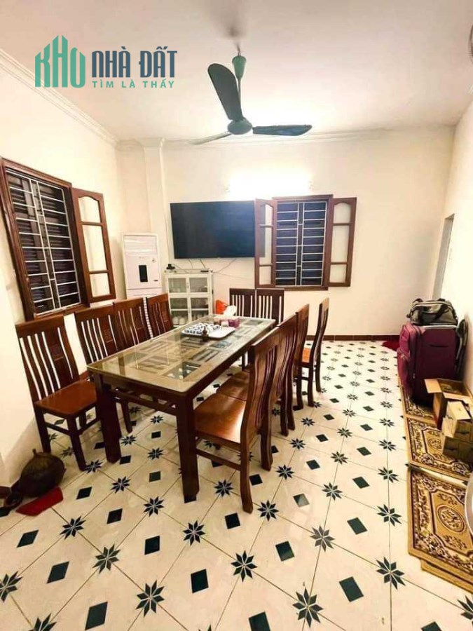 Bán Nhà Ngõ 63 Lê Đức Thọ 30m2 x 6 tầng, 3 phòng ngủ khép kín full nội thất sang trọng, giá cho các