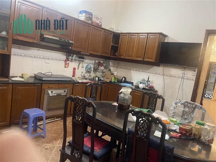 HÀNG HIẾM! Bán nhà Thông Phong, kinh doanh, phân lô, ô tô tránh, vỉa hè, 56m*5T chỉ 15 tỷ .