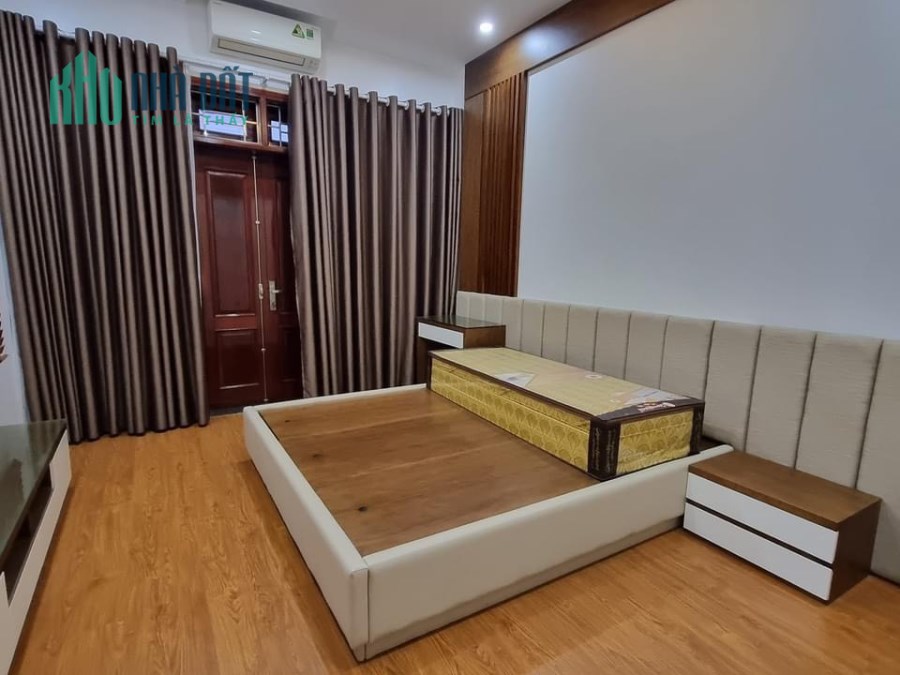 Bán Nhà Lê Văn Hiến BắcTừ Liêm, Ô TÔ TRÁNH 30m2, MT4,5m - 3,7 Tỷ Cho Thuê 16Tr/Th.0965283789