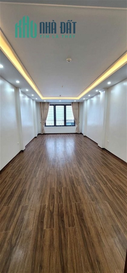 Bán Nhà Mặt Phố Nghi Tàm Quận Tây Hồ. 69m Xây 5 Tầng Mặt Tiền 4m Nhỉnh 17 Tỷ. Cam Kết Ảnh Thật Mô