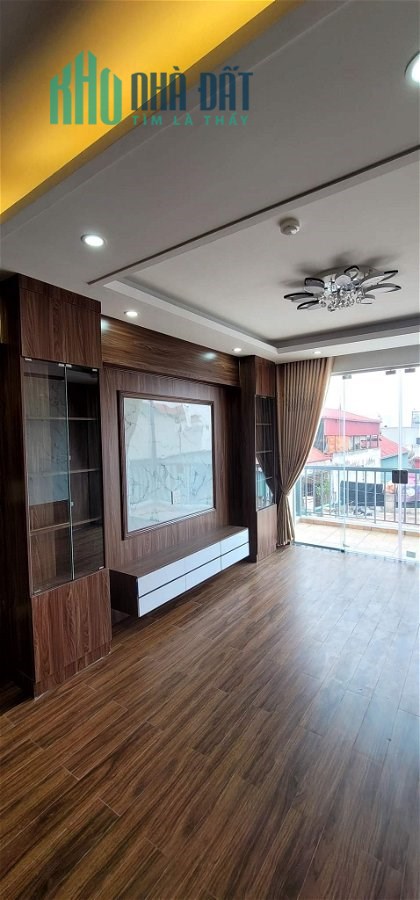 Bán Nhà Mặt Phố Nghi Tàm Quận Tây Hồ. 69m Xây 5 Tầng Mặt Tiền 4m Nhỉnh 17 Tỷ. Cam Kết Ảnh Thật Mô