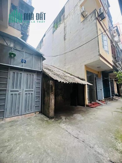 Bán đất Xuân Phương, mặt đường ô tô tránh nhau, thông thiên, kinh doanh sầm uất 35m2 - 2 tỉ nhỉnh.