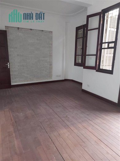 Bán Nhà Phố Nghi Tàm Quận Tây Hồ. 55m 5 Tầng Mặt Tiền 6m Nhỉnh 12 Tỷ. Cam Kết Ảnh Thật Mô Tả Chính