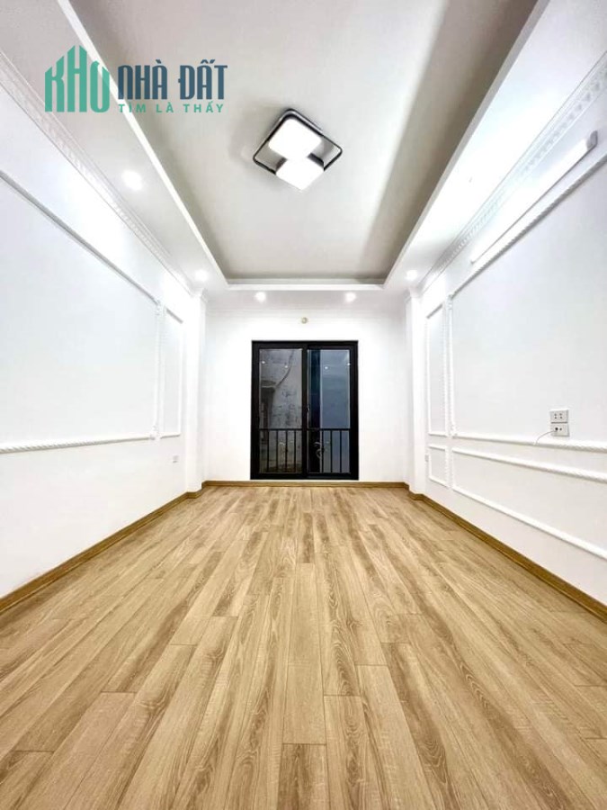 PHỐ NGỌC HÀ QUẬN BA ĐÌNH 5 TẦNG  - ÔTÔ ĐẬU CÁCH NHÀ 10M - MẶT NGÕ ÔTÔ TRÁNH - NHÀ THÔNG RA 3 PHỐ