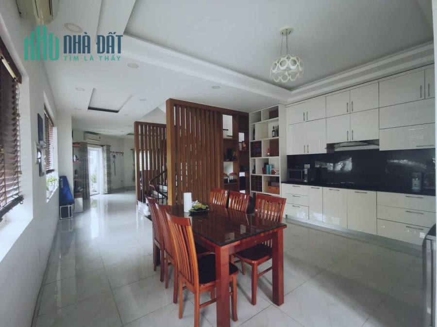LÔ GÓC.4 TẦNG + HẦM . MT ĐẠI LỘ NG V LINH. KDC TÂN PHONG Q7. 22 TỶ