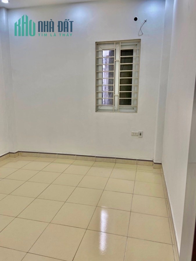 HIẾM NGÕ RỘNG 37M2, 4T, 4.85 TỶ - NGUYỄN LƯƠNG BẰNG - ĐỐNG ĐA - HN.