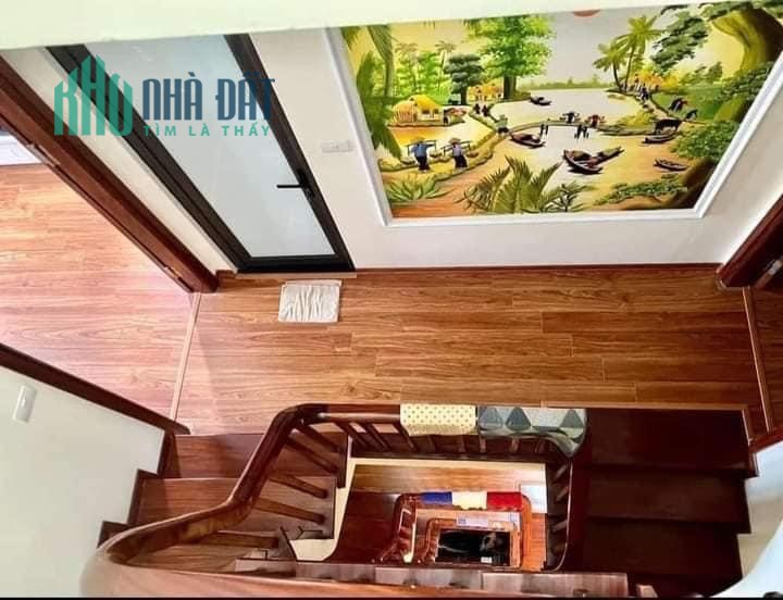 B.á.n nhà Phúc La - Hà Đông
 Diện tích sổ đỏ 66M2 x 4 tầng chỉ 6 tỷ, nhà dân xây.