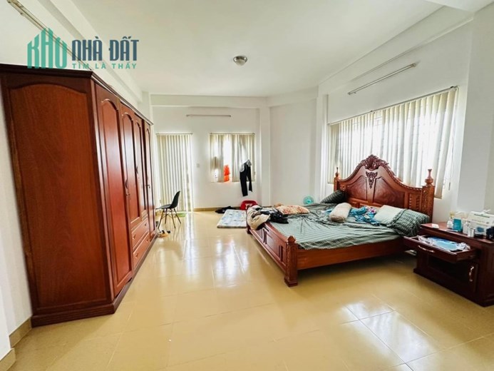 Bán nhà căn góc HXH  Lê Thị Bạch Cát -  Lê Đại Hành, DT: 4.7x12, 6 Tầng - 6PN, 7.8 tỷ (TL)