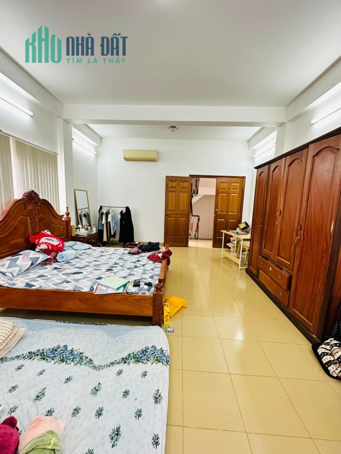 Bán nhà căn góc HXH  Lê Thị Bạch Cát -  Lê Đại Hành, DT: 4.7x12, 6 Tầng - 6PN, 7.8 tỷ (TL)