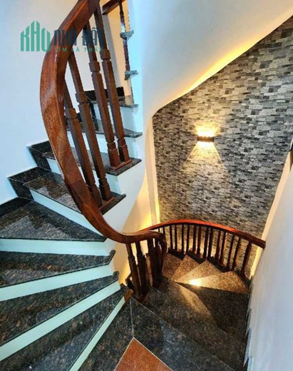 SIÊU PHẨM HỒ TÙNG MẬU - NHÀ ĐẸP 5 TẦNG – NGÕ NÔNG GẦN PHỐ - TẶNG FULL NỘI THẤT – 33M3, 5.5 TỶ
