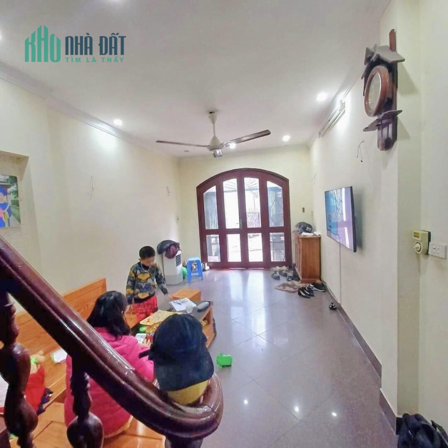 bán nhà 5 tầng ngõ 77 Xuân La - Tây Hồ, 6 ngủ - trước nhà rộng 3m