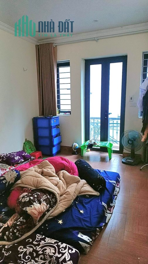 bán nhà 5 tầng ngõ 77 Xuân La - Tây Hồ, 6 ngủ - trước nhà rộng 3m