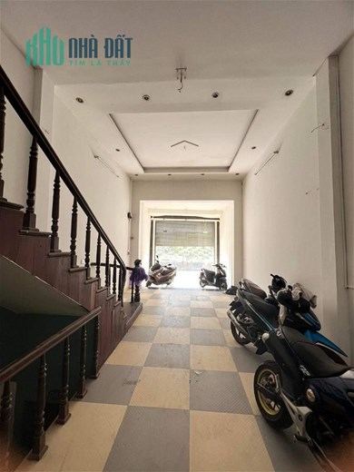 Bán Nhà Mặt Phố Âu Cơ Quận Tây Hồ. 64m Xây 5 Tầng Mặt Tiền 4.5m Nhỉnh 14 Tỷ. Cam Kết Ảnh Thật Mô Tả