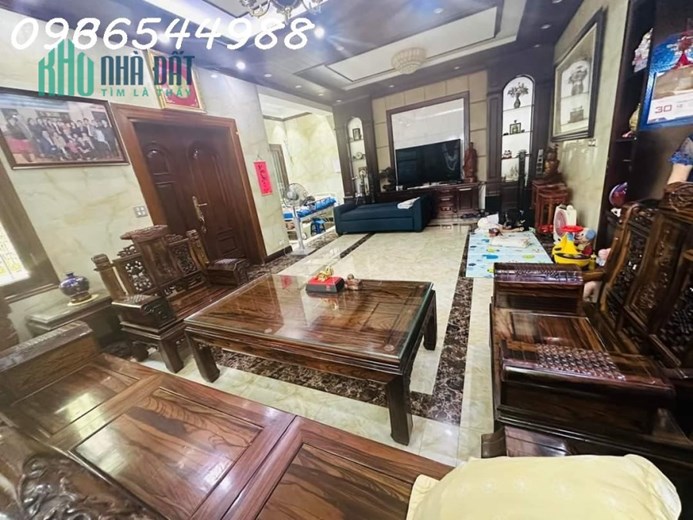 BÁN BIỆT THỰ SÀI ĐỒNG, 26 TỶ, VỊ TRÍ ĐẮC ĐỊA, VIEW CÔNG VIÊN