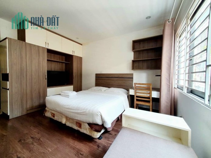 Tòa 9 tầng, 30 căn hộ Hoàng Quốc Việt 120m2, doanh thu 300Tr, Ô tô tránh, 47 tỷ(TL)