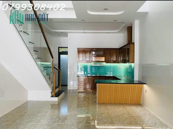 Bán nhà 3 tầng 107m2 Phường Ngọc Hiệp 4 tỷ 3