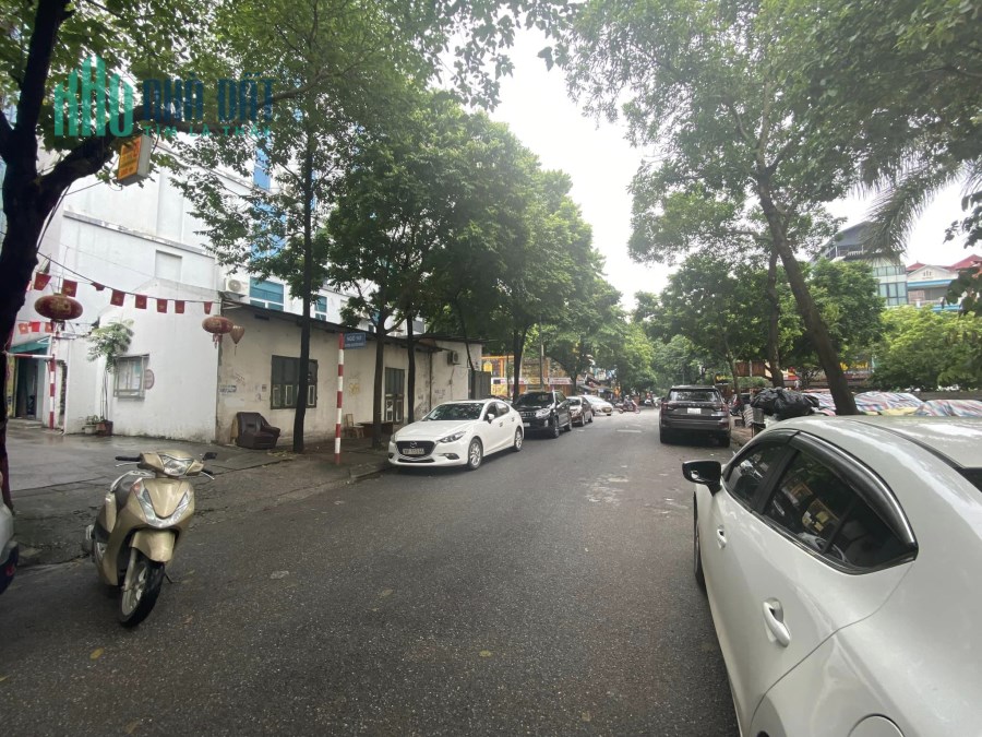 O9 26 28 5559  Bán nhà Vũ Phạm Hàm ( Thông Nguyễn Khang ) DT 67m², 4 tầng, MT 4.5m, giá 13.5 tỷ Cầu