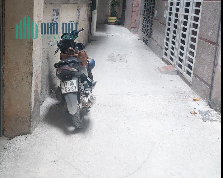 O9 26 28 5559  Bán nhà Nguyễn Ngọc Vũ DT 92m², 2 tầng, MT 9m, giá 9.8 tỷ Cầu Giấy