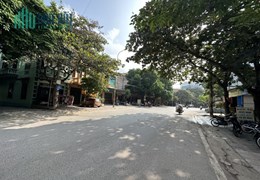 Bán nhà mặt phố Chùa Hà, Định Trung, Vĩnh Yên. Giá 9 tỷ
