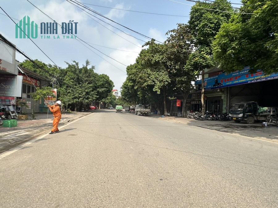 Bán nhà mặt phố Chùa Hà, Định Trung, Vĩnh Yên. Giá 9 tỷ