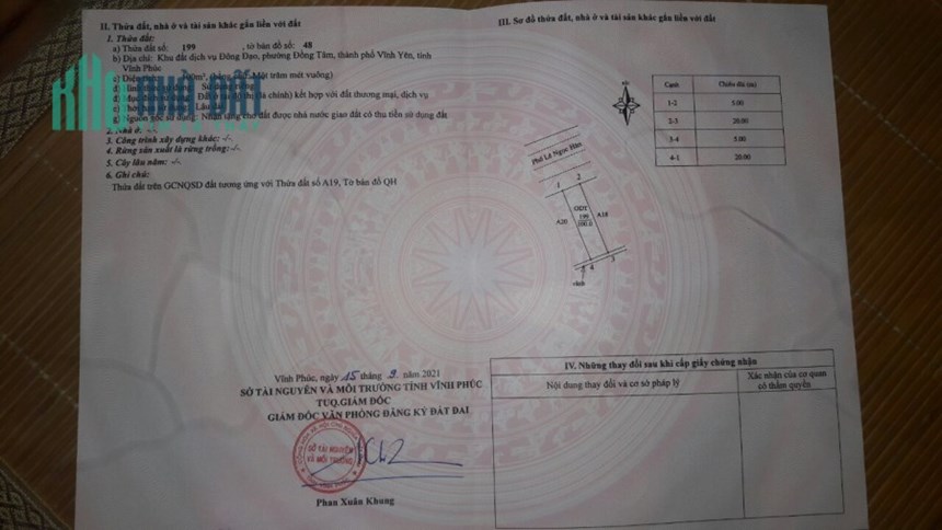 Bán đất mặt đường Lê Ngọc Hân, Đồng Tâm, Vĩnh Yên 100m2 giá : 2 tỷ.