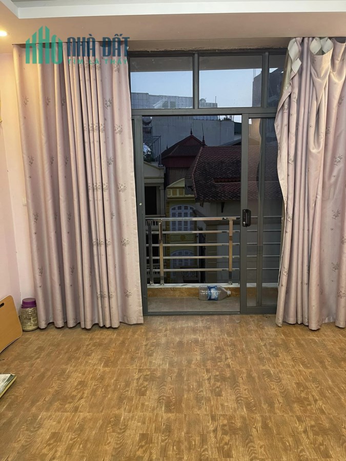 Bán nhà ngõ 228 Khương Đình 40m x 6 tầng, mt: 3.8m, kinh doanh nhỏ, ngõ to rộng