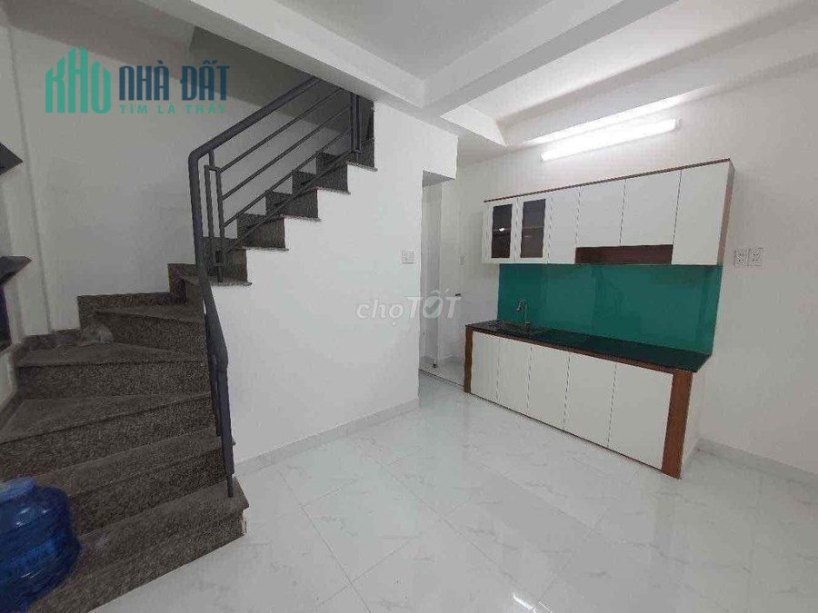 Nhà Quận 12 SHR Diện Tích 4x8 Trệt lầu 2 PN Hẻm xe Tải Giá 2 Tỷ