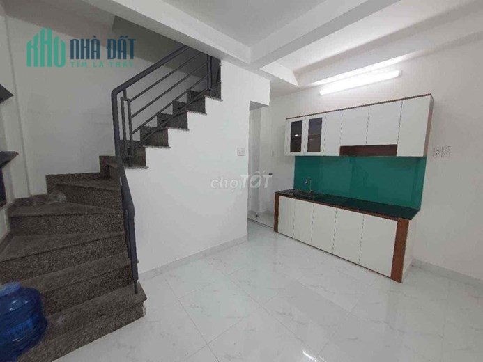 Nhà Quận 12 SHR Diện Tích 4x8 Trệt lầu 2 PN Hẻm xe Tải Giá 2 Tỷ