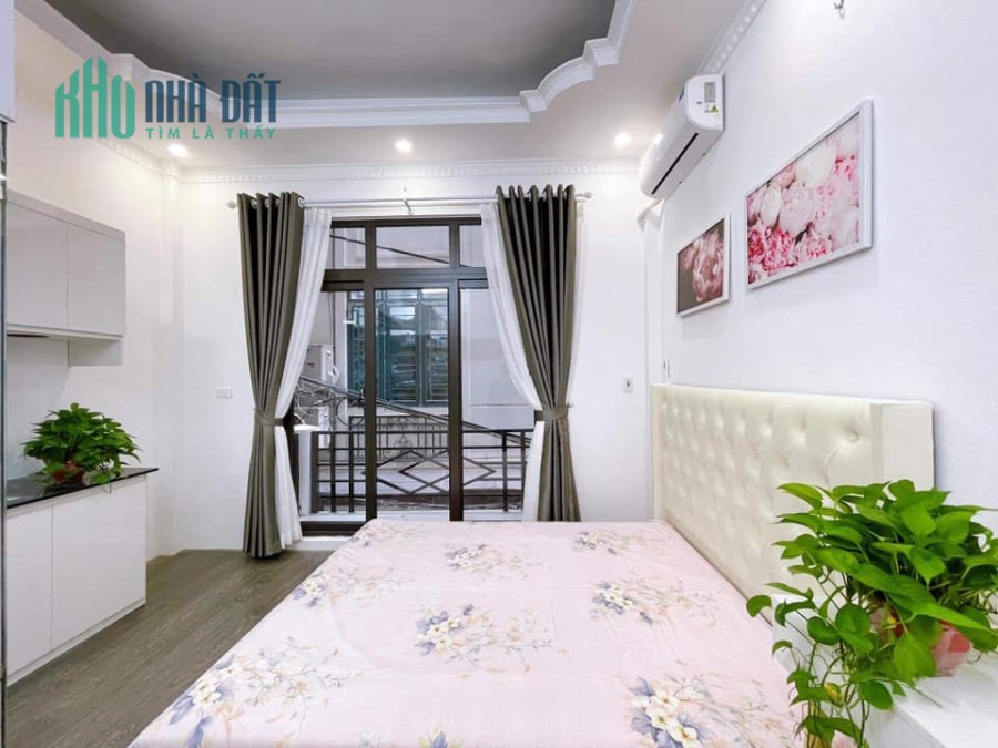 Bán nhà Khương Đình 45m x 5 tầng, mt: 4m

Giá chào: 6.35 tỷ