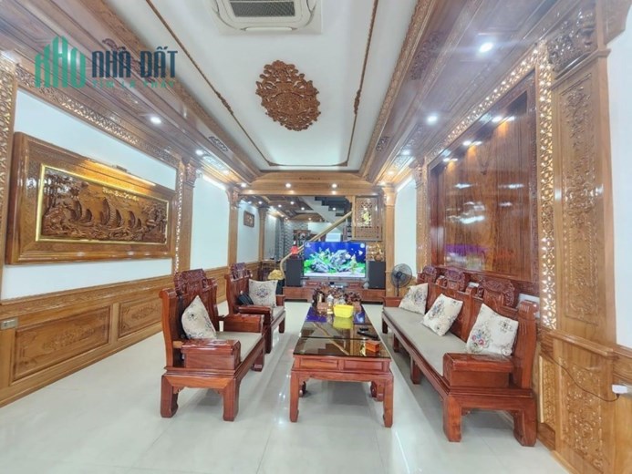 Chính Chủ Cần Bán gấp Nhà Mặt Đường Hàng Cau Đông Thọ