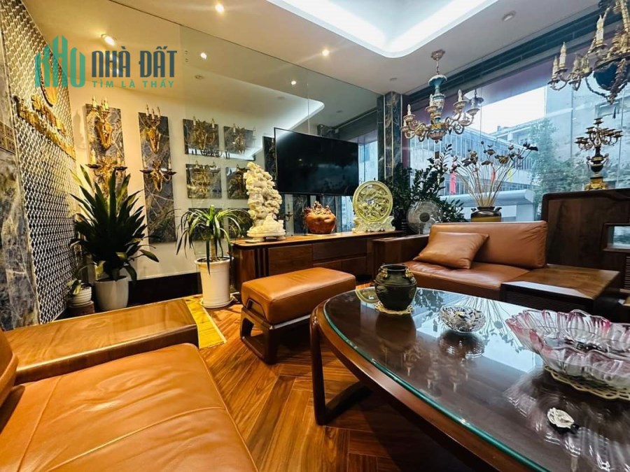 BÁN ĐẤT TẶNG NHÀ - MẶT PHỐ GIẢI PHÓNG - KINH DOANH SẦM UẤT. 130M X 5T. GIÁ 21 TỶ