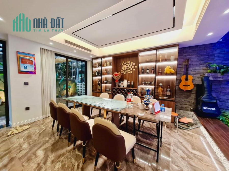 BIỆT THỰ SÂN VƯỜN - KHU ĐÔ THỊ GARDEN CITY - THẠCH BÀN LONG BIÊN. 144M X 4T. GIÁ 22 TỶ