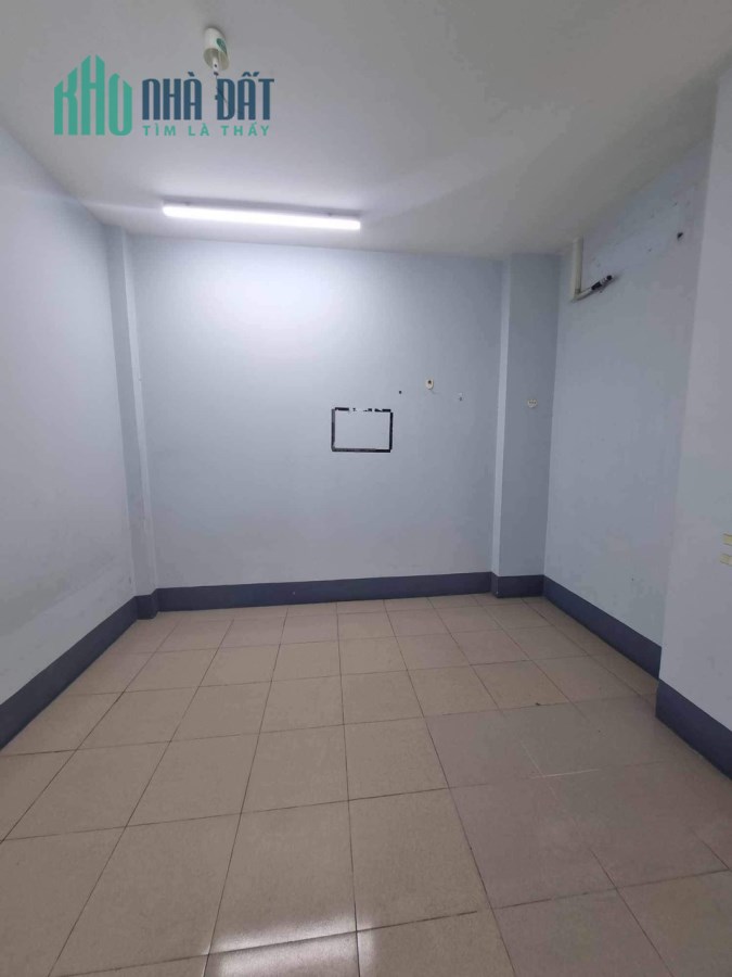 TÂN BÌNH HXH - 1 CĂN RA MẶT TIỀN- 3 TẦNG BTCT HOÀN CÔNG ĐỦ! CHỈ 5.9  TỶ TL