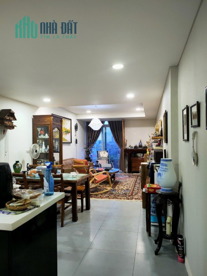 Hiếm ! Watermark Hồ Tây căn 2PN 2WC dt 86m2 giá 5.4 tỷ - NT cơ bản View Hồ