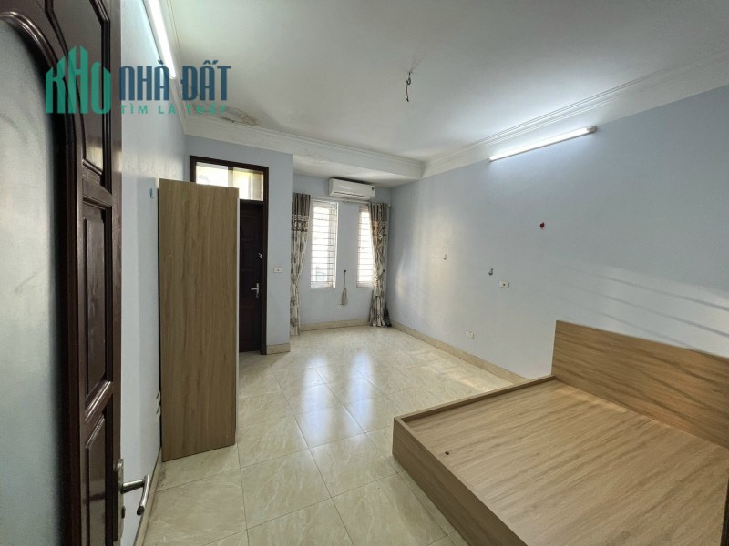 Hiếm. Bán nhà phố Ngô Thì Sỹ, Hà Đông. 62m2 x 5T. ÔTÔ. Dòng tiền 400tr/năm. Hơn 7 Tỷ. 0968084286