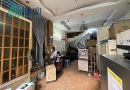 Bán nhà hẻm 7m hạ chào 3.6 tỷ, Lê Văn Sỹ, P13, Phú Nhuận, 106m2, 3 tầng, cực rẻ.