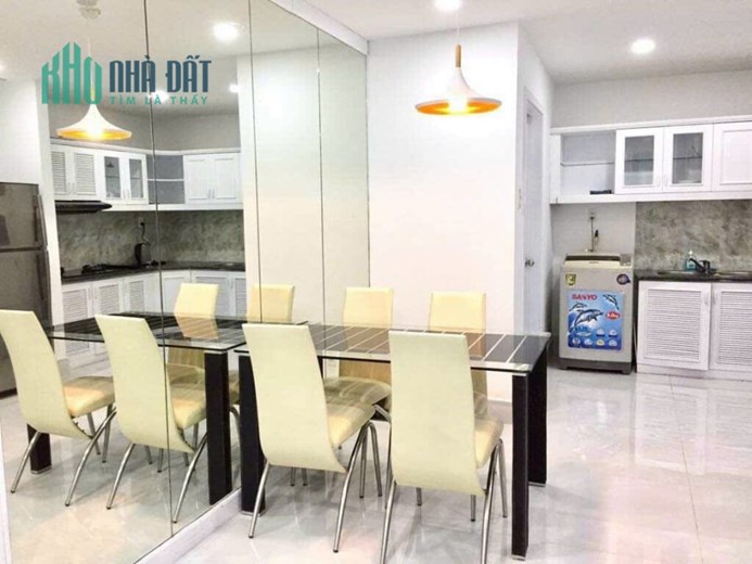 Bán căn hộ 2 phòng ngủ view đẹp, thoáng mát liền kề Phú Mỹ Hưng, tiện bề đi tứ tung chỉ với 2 tỷ 7