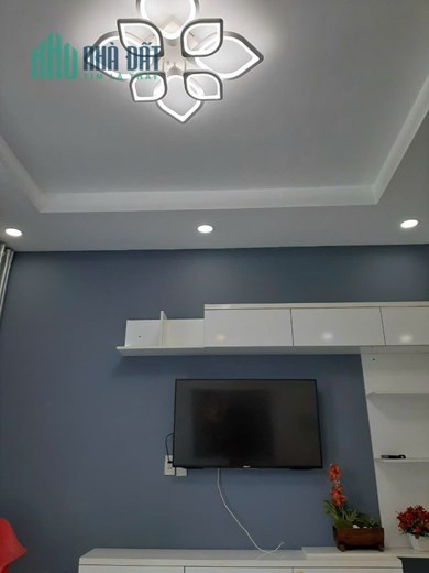 Bán căn hộ 2 phòng ngủ view đẹp, thoáng mát liền kề Phú Mỹ Hưng, tiện bề đi tứ tung chỉ với 2 tỷ 7