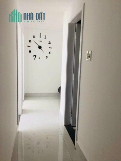Bán căn hộ 2 phòng ngủ view đẹp, thoáng mát liền kề Phú Mỹ Hưng, tiện bề đi tứ tung chỉ với 2 tỷ 7