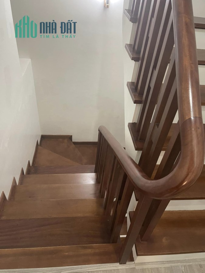 Trần thái Tông  - Cầu Giấy, 5 ,4  tỷ - 45 m mới đẹp lung linh