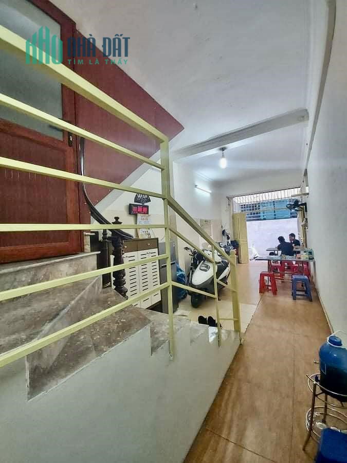 PHỐ VIP ĐỐNG ĐA TÔN ĐỨC THẮNG, OTO THÔNG, KINH DOANH, Ở LÕI ĐỐNG ĐA 90M, 4T, MT 4M, NHỈNH 8 TỶ.