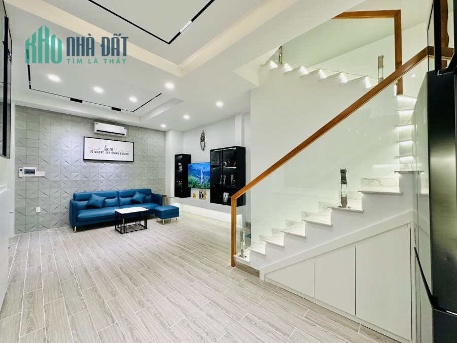 Bán Nhà 4 Tầng Mới Đẹp Nội Thất Cao Cấp Hoàng Hoa Thám Phú Nhuận- Ngang Rộng 7,5 m- Chỉ 6,98 Tỷ