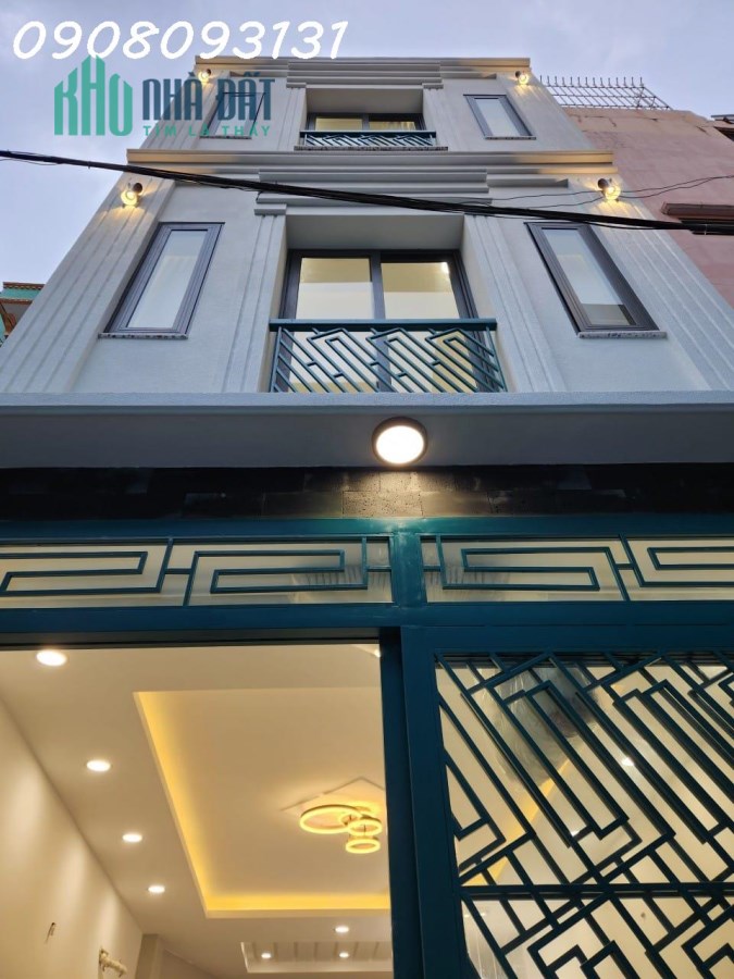 3131- Bán Nhà Phú Nhuận Huỳnh Văn Bánh 40M2 , 3 Tầng , 4PN , hẻm trước nhà 3m Giá 5 tỷ 450