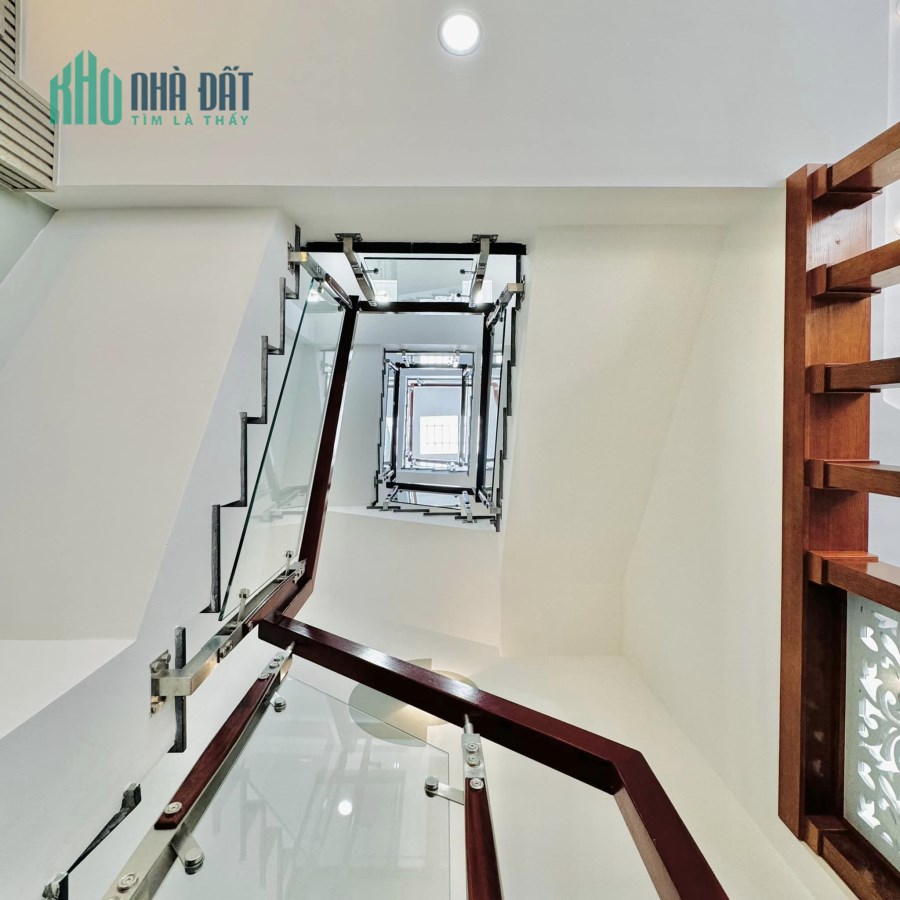 Bán Nhà Phan Huy Ích Gò Vấp 42m2 Hẻm 10m Thông Kinh Doanh Được 5 Tỷ 6